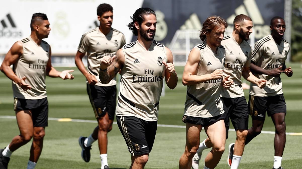 تشكيل مباراة ريال مدريد وفياريال المتوقع اليوم