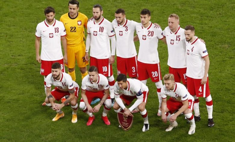 بولندا ترفض مواجهة روسيا في تصفيات كأس العالم