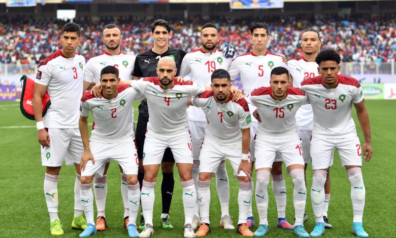 الجماهير الكونغولية ترشق لاعبي المنتخب المغربي بالقنينات والحجارة بعد نهاية المباراة