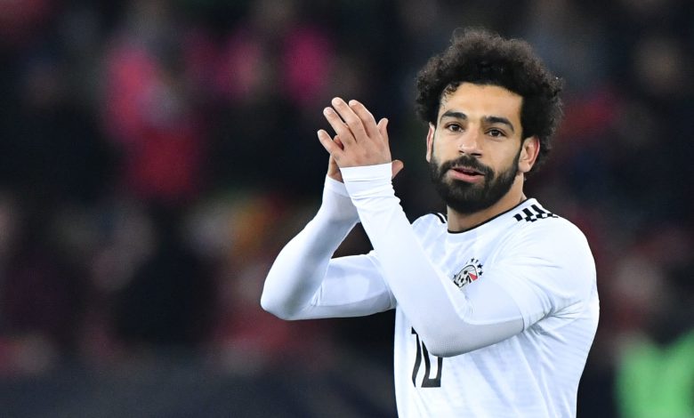 (فيديو) تسريب يكشف سببا خفيا وراء شجار صلاح مع كلوب والكاميرات تلتقط حقائق تكشف لأول مرة