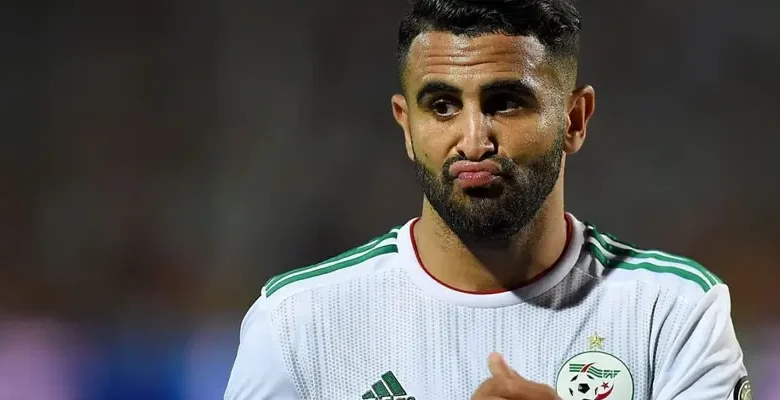 رياض محرز يتجاهل دعوة الاتحاد الجزائري لكرة القدم