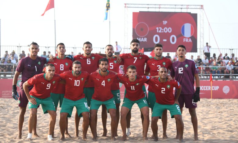 منتخب الكرة الشاطئية يفوز على نظيره الفرنسي ويتوج بكأس الدار البيضاء