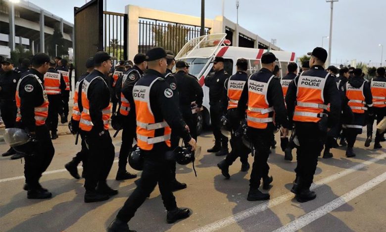 الشغب الرياضي يقود 110 شخصا للاعتقال بعد مباراة الرجاء ضد الحرس الوطني للنيجر