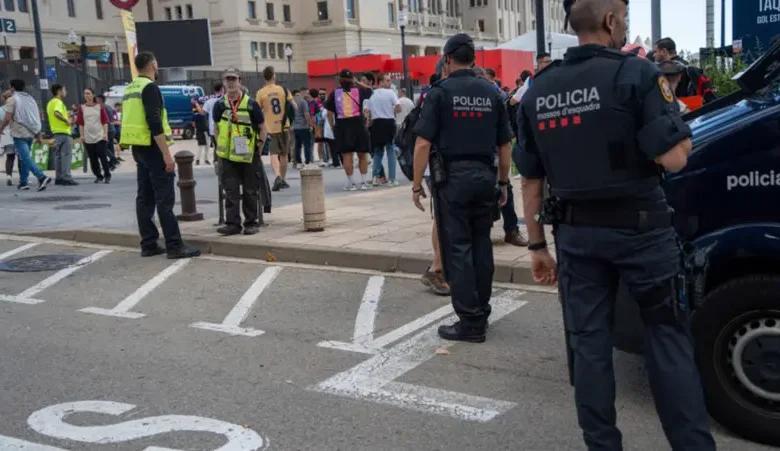 قبل قمة دوري الأبطال.. فرد في بعثة بايرن ميونيخ يتعرض للسرقة في برشلونة