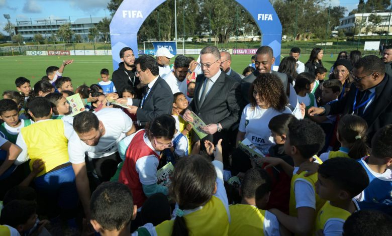 فعاليات النسخة الأولى بالمغرب لبرنامج فيفا كرة القدم للمدارس